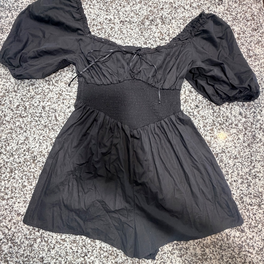 ASOS DESIGN Romper Women Size 8 Black Smocked Waist Puff Sleeve Fairy Whimsigoth